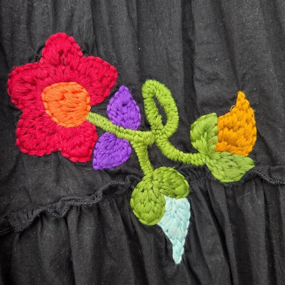 Y2K Black Floral Embroidered Midi Peasant Skirt Size M Whimsigoth Fairy Boho - Picture 5 of 8